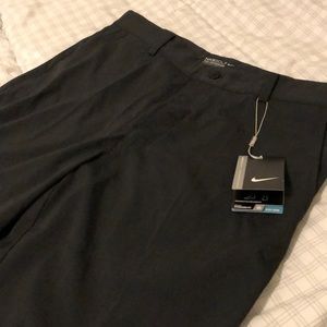 Nike Golf Tour Performance shorts 32 waist